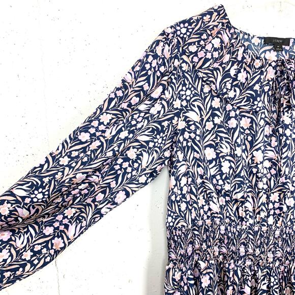 J.Crew V-Neck Mini Dress Floral Fields Navy Smocked Waist Ruffle Neck Medium - Picture 7 of 16